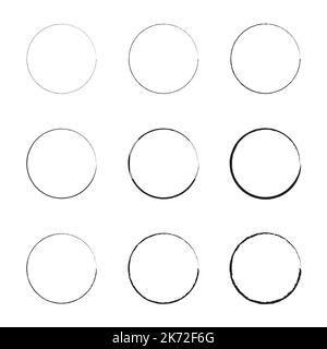 Set di cerchi neri. Schizzo disegnato a mano. Linee di velocità in forma circolare. Illustrazione Vettoriale