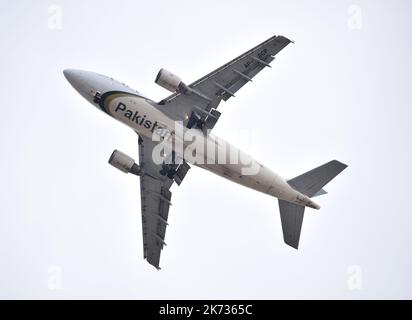 Pakistan International Airlines (PIA) Airbus A310-300 Foto Stock