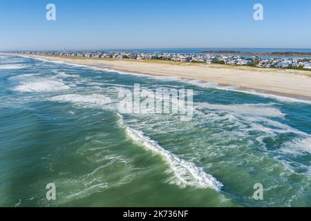 Vista aerea di Ship Bottom Long Beach Island New Jersey con onde Foto Stock