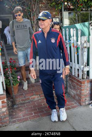 Il principe Van Anhalt si è visto fuori e intorno a Beverly Hills, California Foto Stock