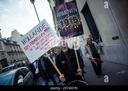 Discorso di Francois Hollande in occasione della commemorazione del genocidio armeno. Foto Stock