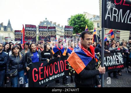 Discorso di Francois Hollande in occasione della commemorazione del genocidio armeno. Foto Stock