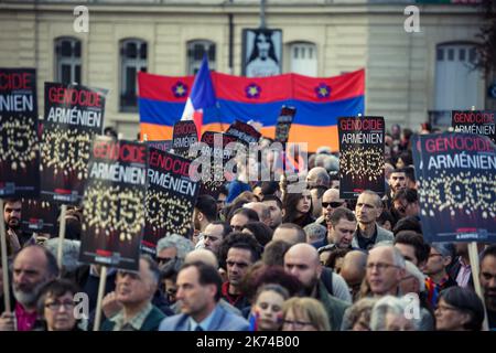 Discorso di Francois Hollande in occasione della commemorazione del genocidio armeno. Foto Stock