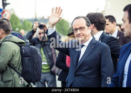 Discorso di Francois Hollande in occasione della commemorazione del genocidio armeno. Foto Stock