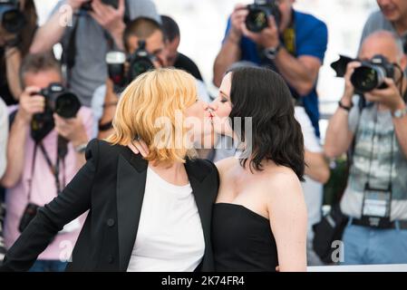 Attore Vincent Perez regista Roman Polanski, attrici Emmanuelle Seigner, attrice Eva Green partecipano alla fotocellula "Based on A True Story" durante il 70th° Festival di Cannes al Palais des Festivals Foto Stock