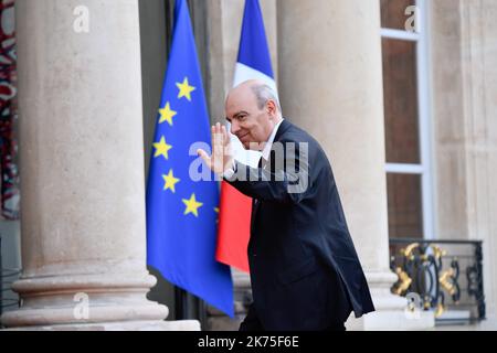 Eric Trappier, CEO di Dassault Aviation, arriva per una cena ufficiale al Palais de l'Elysee di Parigi il 10 aprile 2018, come parte della visita del principe ereditario Mohammed bin Salman dell'Arabia Saudita in Francia. Foto Stock