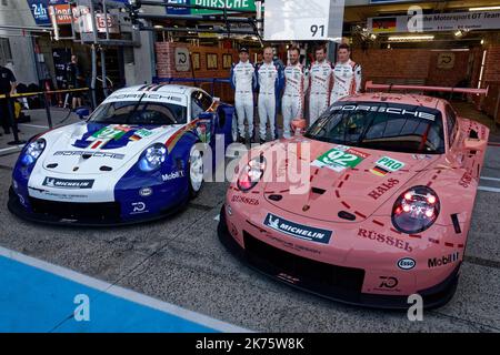 91 . Porsche GT Team . Allemagne . Porsche 911 RSR . LMGTE PRO . Richard Lietz . Autriche . Gianmaria Bruni . Italie . 92 . Porsche GT Team . Allemagne . Porsche 911 RSR . LMGTE PRO . Laurenz Vanthoor . Belgique . Michael Christensen . Danemark . Kevin Estre . Francia . La 2018 ore 24 di le Mans, il 2nd giugno 2018 sul circuito di le Mans *** Local Caption *** Foto Stock