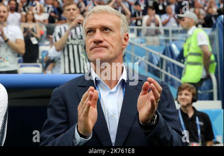 Didier Deschamps durante la partita della Quater-Final Francia vs Uruguay allo stadio Nizhny Novgorod Foto Stock