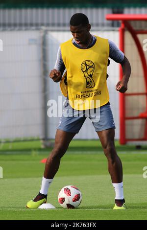 Paul Pogga in Francia durante una sessione di allenamento in vista della finale di Coppa del mondo contro la Croazia Foto Stock