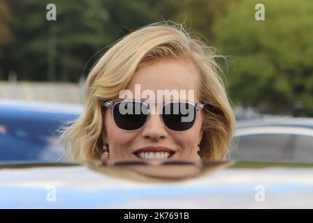 ©Pierre Teyssot/MAXPPP ; gli ospiti arrivano al Christian Dior Fashion Show durante la settimana della moda di Parigi, Primavera Estate 2019, a Parigi, in Francia, il 24 settembre 2018. Nella foto: EVA Herzigova © Pierre Teyssot / Maxppp *** Didascalia locale *** Foto Stock