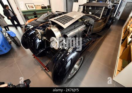 Bugatti Royale Type 41 Coupé du Patron / Coupé Napoléon avec un éléphant comme bouchon de radiateur. FOTO Alexandre MARCHI. - Molsheim, Francia, nov 15t 2018 - stabilimento di Bugatti Foto Stock