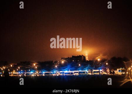 Sabato 19 gennaio 2019, più di 8.000 persone si sono riunite a Parigi per manifestare come parte dell'atto 10 del movimento del giubbotto giallo. La manifestazione si è svolta in un'atmosfera tranquilla, tranne che per alcuni scontri verso la fine Foto Stock