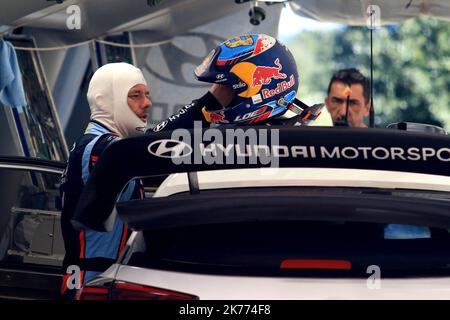 ©PHOTOPQR/CORSE MATIN ; Essais Hyundai i20 WRC sur les routes de Aghione en vue du Tour de Corse WRC 2019. Sébastien Loeb Foto Xavier GRIMALDI Bastia 14/03/2019 Sebastian Loeb di Francia guida il suo Hyundai i20 il 14 marzo 2019 per la prossima CORSICA linea Tour de Corse *** Caption locale *** Foto Stock