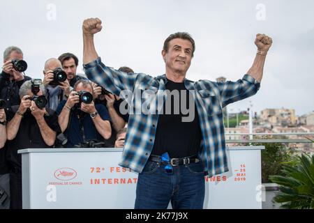 Cinéma Cannes (06), le 24 mai 2019 Photocall de RENDEZ-VOUS CON… SYLVESTER STALLONE & RAMBO V : LAST BLOOD (Etats-Unis) avec Sylverster Stallone et Paz Vega Photo LP / Fred Dugit 72nd° Festival di Cannes a Cannes, Francia, maggio 2019. Il festival del cinema si terrà dal 14 al 25 maggio. Foto Stock