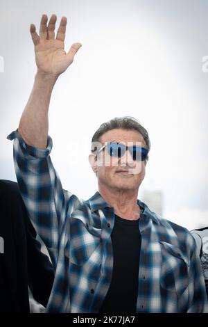 Cinéma Cannes (06), le 24 mai 2019 Photocall de RENDEZ-VOUS CON… SYLVESTER STALLONE & RAMBO V : LAST BLOOD (Etats-Unis) avec Sylverster Stallone et Paz Vega Photo LP / Fred Dugit 72nd° Festival di Cannes a Cannes, Francia, maggio 2019. Il festival del cinema si terrà dal 14 al 25 maggio. Foto Stock