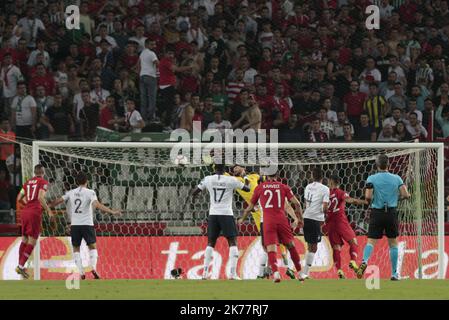 ©PHOTOPQR/LE PARISIEN/Olivier CORSAN ; Konya, Turquie, le 8 juin 2019. Partita pour les Qualitations de l'Euro 2020 de football Turquie / France pour la France : Hugo LLLLLLORIS encaisse le 1er ma UEFA European Qualifications Group H match tra Turchia e Francia per UEFA EURO 2020 al Konya Municipality Stadium di Konya, Turchia il 08 giugno 2019. Foto Stock