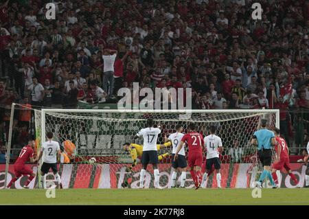 ©PHOTOPQR/LE PARISIEN/Olivier CORSAN ; Konya, Turquie, le 8 juin 2019. Partita pour les Qualitations de l'Euro 2020 de football Turquie / France pour la France : Hugo LLLLLLORIS encaisse le 1er ma UEFA European Qualifications Group H match tra Turchia e Francia per UEFA EURO 2020 al Konya Municipality Stadium di Konya, Turchia il 08 giugno 2019. Foto Stock