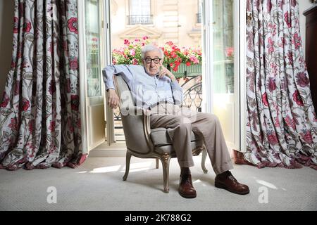 Ritratto della cineasta americana Woody Allen al Bristol Hotel di Parigi. Foto Arnaud Journois per il fine settimana parigino. Foto Stock