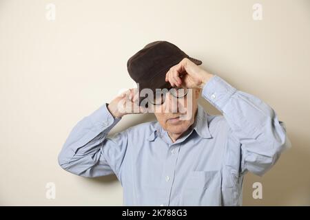 Ritratto della cineasta americana Woody Allen al Bristol Hotel di Parigi. Foto Arnaud Journois per il fine settimana parigino. Foto Stock