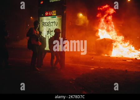 5th giorno di proteste contro le pene detentive richieste ai leader indipendenti catalani Foto Stock