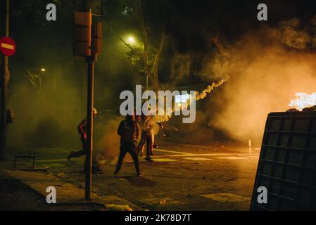 5th giorno di proteste contro le pene detentive richieste ai leader indipendenti catalani Foto Stock