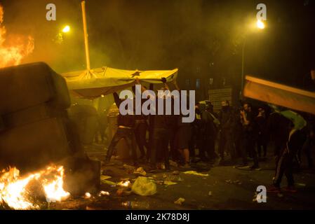 5th giorno di proteste contro le pene detentive richieste ai leader indipendenti catalani Foto Stock