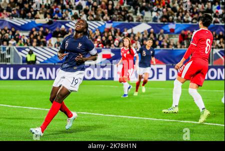 A BORDEAUX / AU MATMUT ATLANTIQUE / FOOTBALL FEMININ / EUROPEAN WOMEN'S CHAMPIONSHIP 2021 / FRANCIA / SERBIE / - 2019/11/09. Donna calcio Fnracy - Serbia Foto Stock