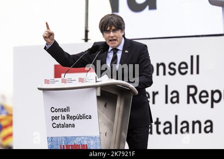 Carles Puigdememont, ex presidente catalano e membro del Parlamento europeo durante un raduno del 29 febbraio 2020 a Perpignan, Francia. Foto Stock