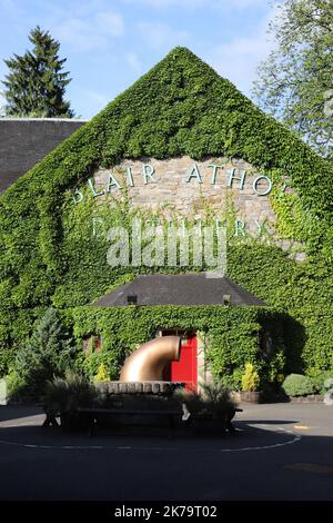 Esterno della distilleria Blair Atholl Pitlochry Scotland Agosto 2021 Foto Stock