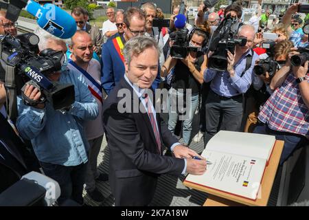 06/15/2020; apertura delle frontiere belghe - Jean Batiste Lemoine, Segretario di Stato al Ministro dell'Europa e degli Affari Esteri, ha attraversato simbolicamente la frontiera belga dopo la riapertura - 15 giugno 2020 - a Wervicq - Foto: Thierry Thorel / la Voix du North Foto Stock