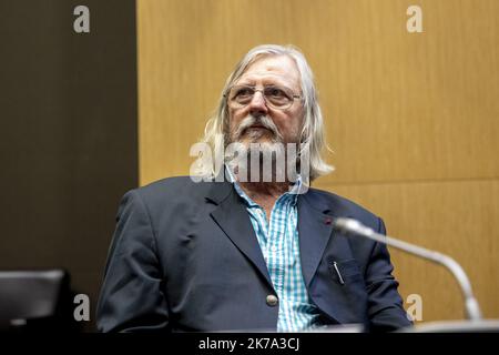 ©Sebastien Muylaert/MAXPPP - Professore francese Didier Raoult durante una commissione parlamentare d'inchiesta sulla crisi del coronavirus presso l'Assemblea nazionale francese di Parigi. Leader politici, consulenti governativi e direttori delle agenzie sanitarie parteciperanno a questa indagine sul modo in cui il governo francese ha gestito l'epidemia di Covid-19. 24.06.2020 Foto Stock