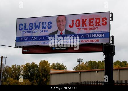 Vadnais Heights, Minnesota. Una pubblicità politica di Hugh McTavish che corre per governatore come candidato per il Partito Independence-Alliance Foto Stock