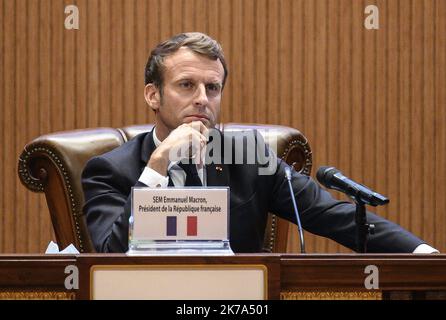 @ Pool/ Eliot Blondet/Maxppp, Mauritanie, Nouakchott, 2020/06/30 il presidente francese Emmanuel Macron lascia il Palais des Congres ''El Mouribatoune' a Nouakchott, Mauritania il 30 giugno 2020. Foto Stock