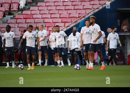 ©PHOTOPQR/LE PARISIEN/ARNAUD JOURNOIS ; LISBONNE ; FOOTBALL FINALE DE LA LIGUE DES CHAMPIONS . LISBONNE . ESTADIO DA LUZ . 23/08/2020 . PARIGI SG - BAYERN MONACO la finale della UEFA Champions League tra Parigi Saint-Germain e Bayern Monaco all'Estadio do Sport Lisboa e Benfica il 23 agosto 2020 a Lisbona, Portogallo. Foto Stock