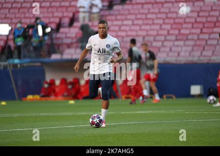 ©PHOTOPQR/LE PARISIEN/ARNAUD JOURNOIS ; LISBONNE ; FOOTBALL FINALE DE LA LIGUE DES CHAMPIONS . LISBONNE . ESTADIO DA LUZ . 23/08/2020 . PARIGI SG - BAYERN MUNICH Mbappé la finale della UEFA Champions League tra Parigi Saint-Germain e Bayern Munich all'Estadio do Sport Lisboa e Benfica il 23 agosto 2020 a Lisbona, Portogallo. Foto Stock