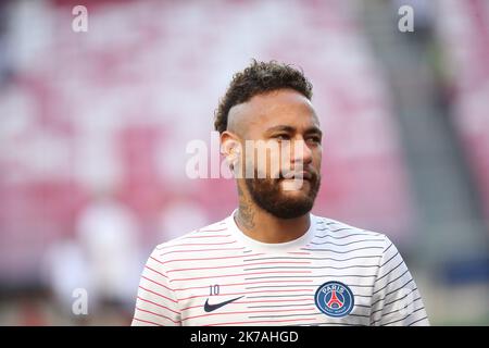 ©PHOTOPQR/LE PARISIEN/ARNAUD JOURNOIS ; LISBONNE ; FOOTBALL FINALE DE LA LIGUE DES CHAMPIONS . LISBONNE . ESTADIO DA LUZ . 23/08/2020 . PARIGI SG - BAYERN MONACO Neymar la finale della UEFA Champions League tra Parigi Saint-Germain e Bayern Monaco all'Estadio do Sport Lisboa e Benfica il 23 agosto 2020 a Lisbona, Portogallo. Foto Stock