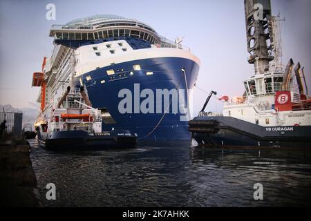 ©PHOTOPQR/PRESSE OCEAN/Romain Boulanger ; ; ; ; SAINT NAZAIRE LE DIMANCHE 23 AOUT 2020, LEAVE DU CELEBRITY APEX EST un PAQUEBOT DE CELEBRITY CRUISS, CONSTRUIT AUX CHANTIERS DE l'ATLANTIQUE la nuova nave da crociera Celebrity 'Celebrity Apex' costruita presso i cantieri di Les Chantiers de l'Atlantiers de l'Atlantique, il 23 agosto, in Francia, 2020, Saint-Nazaire, in Francia, Foto Stock