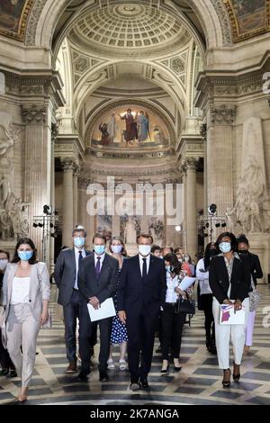 @ Pool/ Stephane Lemouton/Maxppp, Francia, parigi, 2020/09/04 il Presidente francese Emmanuel Macron durante una cerimonia per celebrare il 150th° anniversario della proclamazione della terza Repubblica francese al Pantheon, a Parigi il 4 settembre 2020 Foto Stock