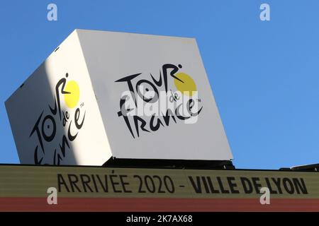 ©Pierre Teyssot/MAXPPP ; TOUR DE FRANCE 2020- UCI Cycling World Tour sotto l'epidemia di virus. Fase 14th da Clermont-Ferrand a Lione il 12th settembre 20220, Lione, Francia. Arrivée 2020 - Ville de Lyon. © Pierre Teyssot / Maxppp Foto Stock