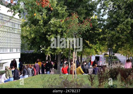 ©PHOTOPQR/PRESSE OCEAN/ROMAIN BOULANGER ; ; ; NANTES LE MERCREDI 23 SETTEMBRE 2020, AMBIANCE CAMPUS UNIVERSITE DE NANTES, CHEMIN DE LA CENSIVE DU TERTRE - 2020/09/24. Università di Nantes, Francia occidentale Foto Stock