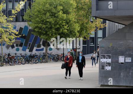 ©PHOTOPQR/PRESSE OCEAN/ROMAIN BOULANGER ; ; ; NANTES LE MERCREDI 23 SETTEMBRE 2020, AMBIANCE CAMPUS UNIVERSITE DE NANTES, CHEMIN DE LA CENSIVE DU TERTRE - 2020/09/24. Università di Nantes, Francia occidentale Foto Stock