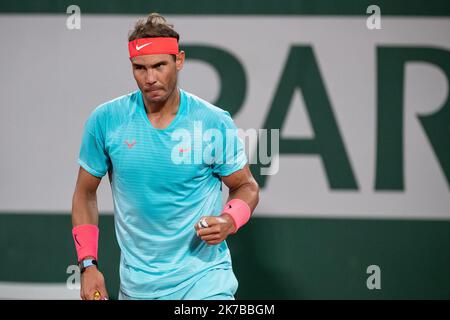 Aurelien Morissard / IP3; Rafael NADAL di Spagna contro Novak DJOKOVIC di Serbia nella finale maschile durante il torneo di tennis francese Open al Roland Garros di Parigi, Francia, 11th ottobre 2020. Foto Stock