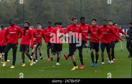 ©PHOTOPQR/OUEST FRANCE/Philippe RENAULT ; Rennes ; 27/10/2020 ; entraînement du Stade Rennais Football Club, à la veille du match de Ligue des Champions contre le FC Séville. Foto Philippe Renault / Ouest-France - 2020/10/27. Allenamento dello Stade Rennais Football Club, alla vigilia della partita di Champions League contro il FC Siviglia. Foto Stock