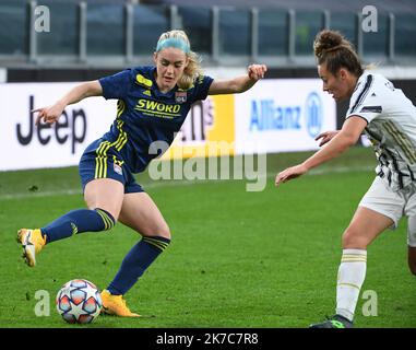 ©PHOTOPQR/LE PROGRES/Richard MOUILLAUD - Lione 09/12/2020 - le 09/12/2020 FOOT OL Féminin OL JUVENTUS TORINO -OL JUVENTUS TORINO 16eme de finale aller ligue des Champions Ellie Carpenter Foto Stock