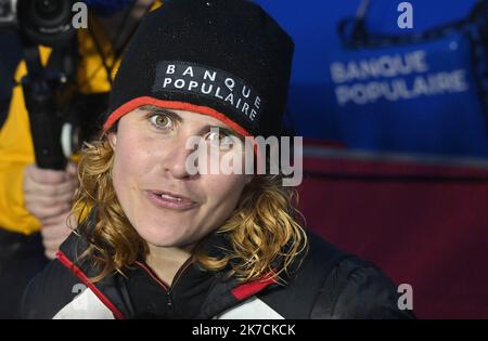 ©PHOTOPQR/OUEST FRANCE/Jérôme Fouquet ; LES SABLES D OLONNE ; 03/02/2021 ; Vandea Globe. Arrivée de Clarisse Cremer sur son bateau Banque Populaire aux Sables d'Olonne. Foto: Jérôme Fouquet/Ouest-Francia Foto Stock