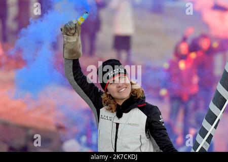 ©PHOTOPQR/OUEST FRANCE/Jérôme Fouquet ; LES SABLES D OLONNE ; 03/02/2021 ; Vandea Globe. Arrivée de Clarisse Cremer sur son bateau Banque Populaire aux Sables d'Olonne. Foto: Jérôme Fouquet/Ouest-Francia Foto Stock