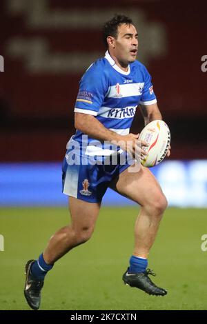 Doncaster, Regno Unito. 17th Ott 2022. Eco-Power Stadium, Doncaster, South Yorkshire, 17th ottobre 2022. Francia Rugby League vs Grecia Rugby League Rugby League 2021 Coppa del mondo Sebastian Vendete della Grecia Rugby League Credit: Touchlinepics/Alamy Live News Foto Stock