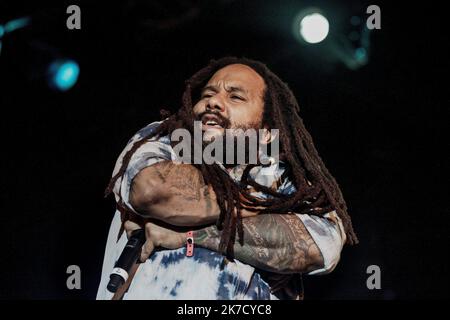 ©Michael Bunel / le Pictorium/MAXPPP - Michael Bunel / le Pictorium - 26/07/2013 - France - Ky-mani Marley est un chanteur de reggae ne le 26 fevrier 1976 a Falmouth, en Jamaique. Fils de Bob Marley et d'Anita Belnavis, Championne de tennis de table, son prenom, Ky-mani, signifie en Afrique de l'Est, « voyageur aventureux ». 26 juillet 2017. Bagnols sur Ceze, Francia. / 26/07/2013 - Francia - Ky-mani Marley è un cantante reggae nato il 26 febbraio 1976 a Falmouth, Giamaica. Figlio di Bob Marley e campione di tennis da tavolo Anita Belnavis, il suo nome, Ky-mani, significa 'viaggiatore avventuroso' nell'Afri orientale Foto Stock