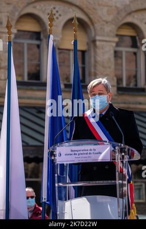 ©Arnaud BEINAT/Maxppp. 20210320, Metz, Mosella, Grand Est, Francia. Inaugurazione della Statua del général de Gaulle, devant la gare de Metz e sur la Place du meme nom. Foto Stock