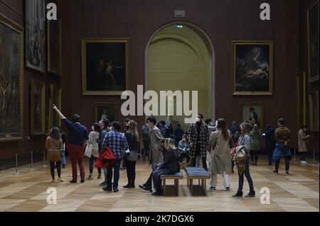 ©Julien Mattia / le Pictorium/MAXPPP - Julien Mattia / le Pictorium - 19/5/2021 - Francia / Ile-de-France / Parigi - 1er jour de reouverture du musee du Louvre aux visiteurs, suite aux annonces du Gouvernement Concertant le definement progressif, a Paris le 19 mai 2021. / 19/5/2021 - Francia / Ile-de-France (region) / Parigi - 1st° giorno di riapertura del museo del Louvre ai visitatori, a seguito degli annunci del Governo sul progressivo definement, a Parigi il 19th 2021 maggio. Foto Stock